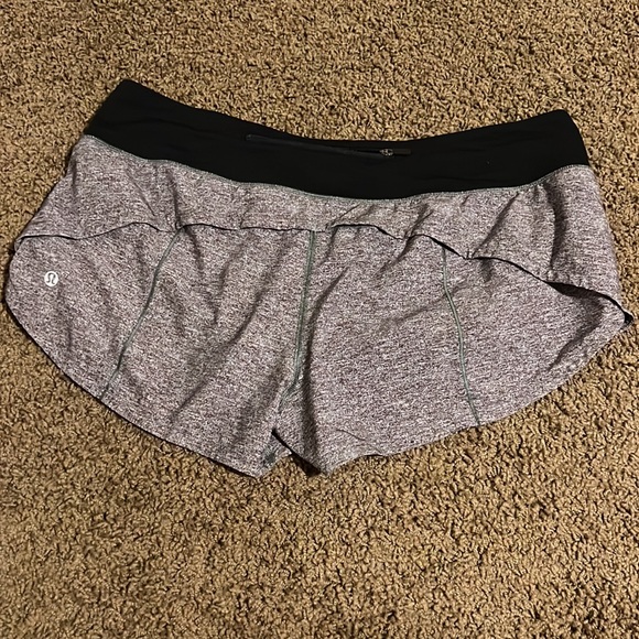 Euc lululemon speed up running shorts - Picture 4 of 4